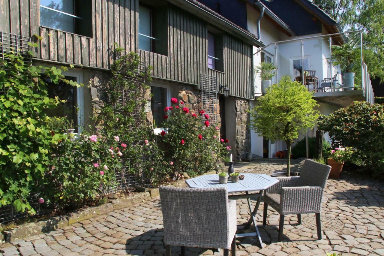 Kleines Haus Mitten In Der Natur Mit Eigener Terrasse Und Sonnenbalkon Halver 外观 照片